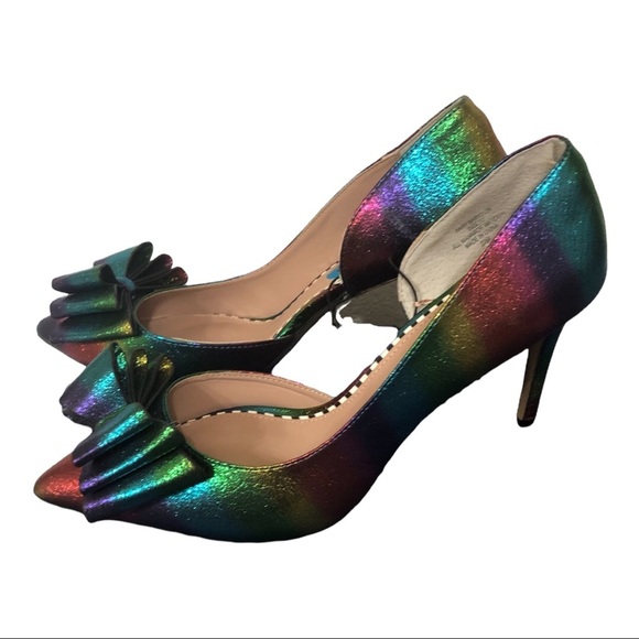 Betsey Johnson Bary metallic iridescent rainbow d’orsay stiletto bow heels sz7.5 - Picture 1 of 16